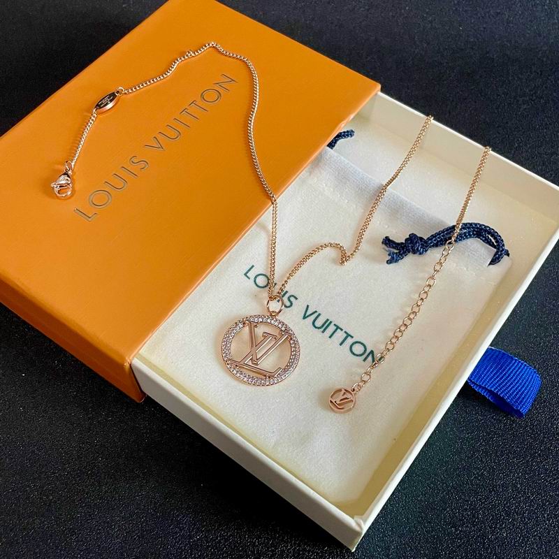 LV Necklace 05yxh113